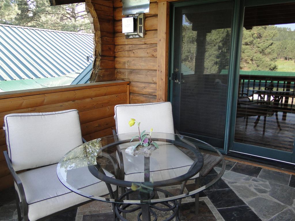 Elkwood Manor Bed & Breakfast Pagosa Springs Room photo